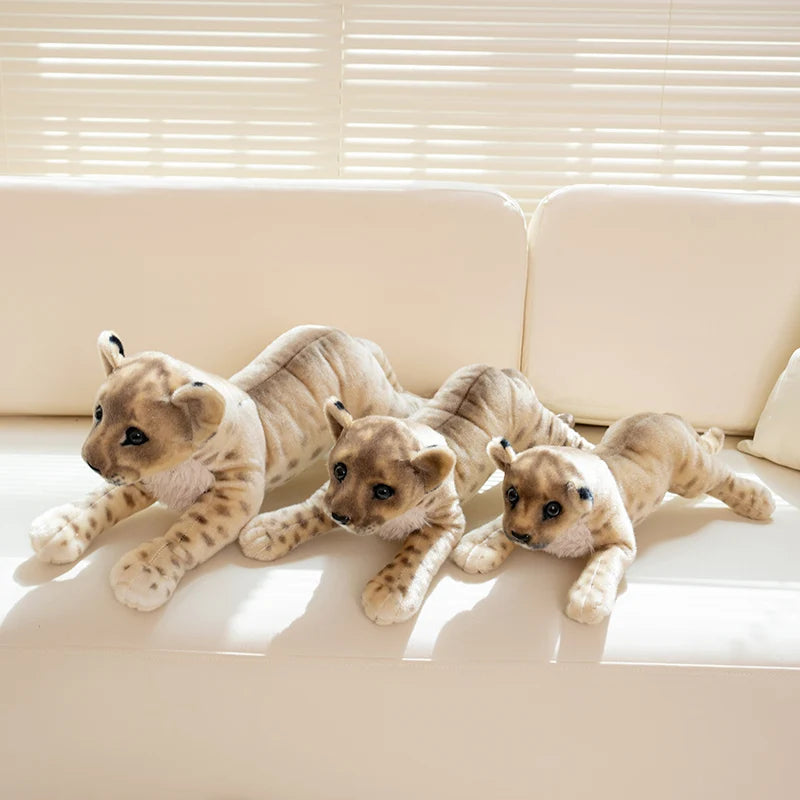 Peluche lion Réaliste